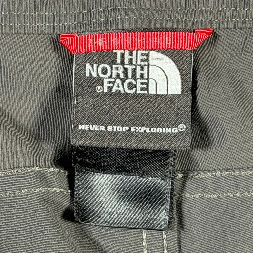 The North Face Mens Gray Hiking Shorts Size 36‎ AXEZ S13 Technical Utility 10in